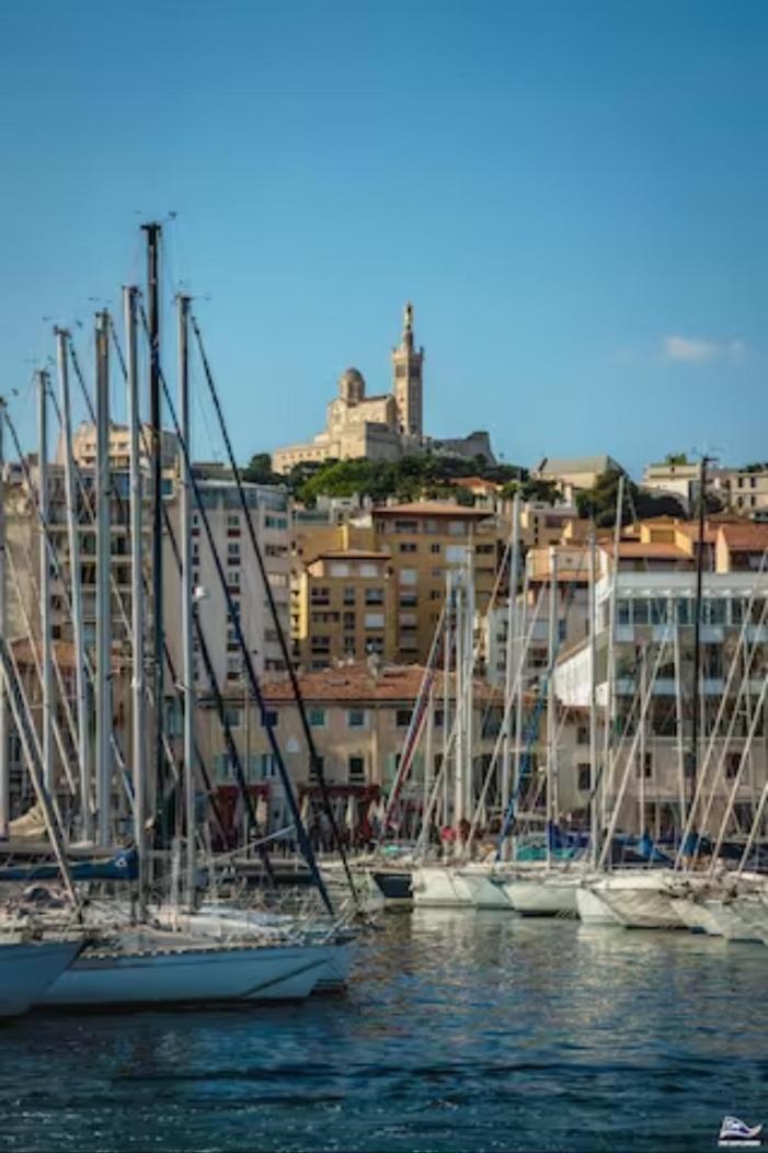 Ferienwohnung La Belle Aventure Au Soleil Du Vieux-Port Marseilles Exterior foto